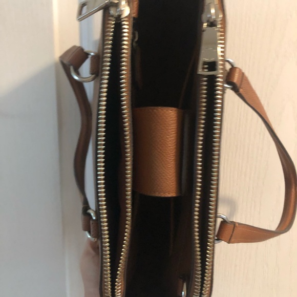 Coach Purse - Picture 3 of 4